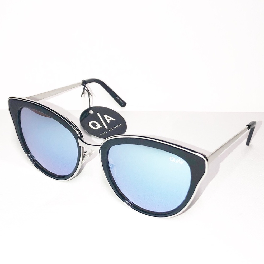 Quay EveryLilThing Blk Silver Smoke Mirror Sunnies